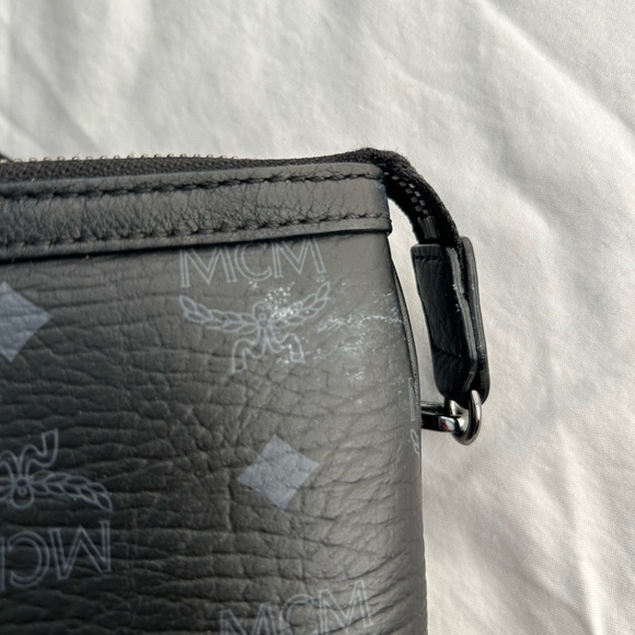 MCM Black Visetos Monogram Pouch Bag - Picture 4 of 9